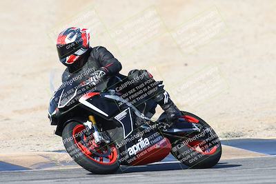 media/Dec-01-2025-Moto Forza (Mon) [[2daa91e15f]]/2-Intermediate Group/Session 2 (Turns 9 and 10)/